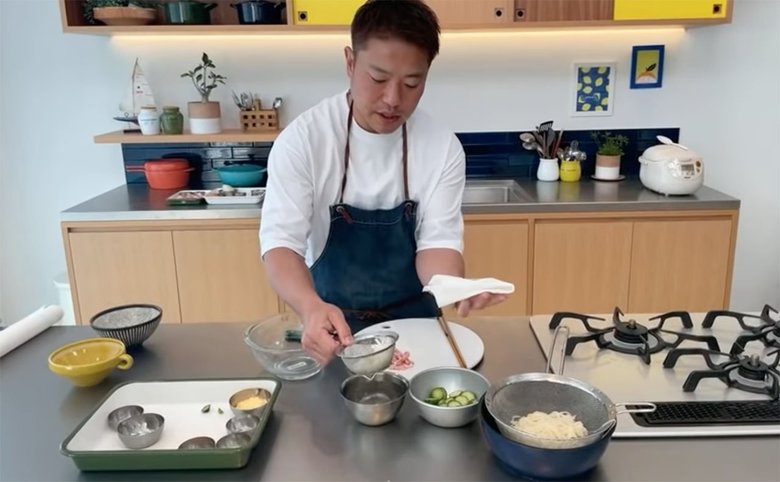 おいしい料理に欠かせないのは「相手のことを考える気持ち」（栗原心平「ごちそうさまチャンネル」より）