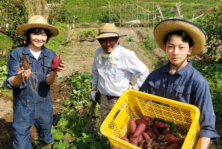  じいじと息子の凛太郎さんと