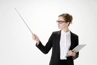 新人指導で悩んだらチェック！相手が十分理解してくれる、物事の上手な教え方