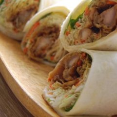 隠れファン多数！ファミマ「トルティーヤ」は豪快だけど罪悪感なし