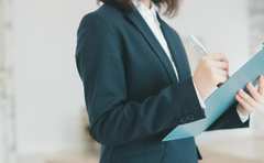 出世した社員の後悔「失ったものが大きい…」あなたならどう？