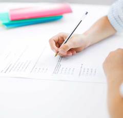 テストや宿題をカンニング…親が知るべき小学生の心理とは