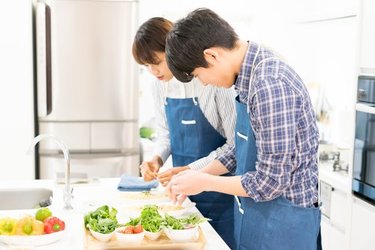 服脱ぎっぱなし、電気消し忘れ......だらしない夫を改善するために妻が仕掛けた作戦とは!?