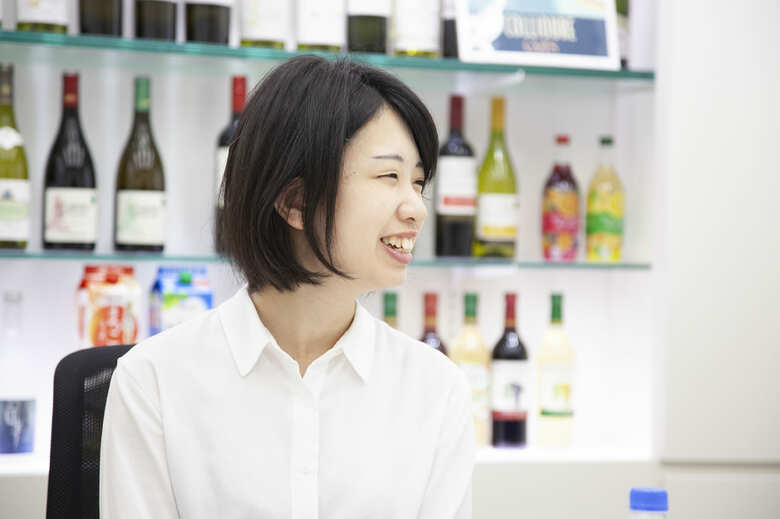 キリンホールディングス株式会社の人事総務部人事担当の仮屋芙由実さん。2019年に社外からの出向により、なりキリン事務局を含む多様性推進業務に従事する。