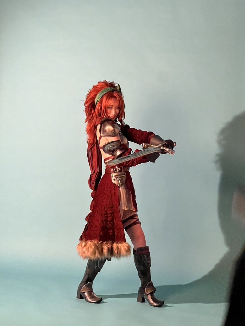 舞台「FINAL FANTASY BRAVE EXVIUS 幻影戦争 THE STAGE」でリリシュ役を演じた