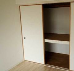 押入れ収納は空間の区切り方がすっきりしまう最大のコツ！