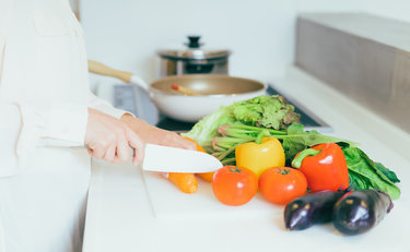 ロバート馬場＆雛形あきこ夫妻が厳選「かければ即プロの味！の激うま調味料」が優秀すぎ!!