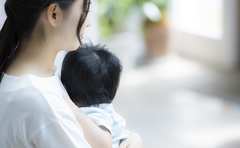 コロナ禍で4人に1人が産後うつ傾向「会話不足・収入減で不安が増幅」