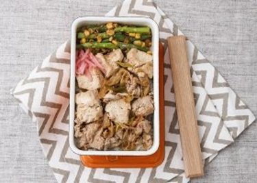 肉豆腐のっけ弁当レシピ