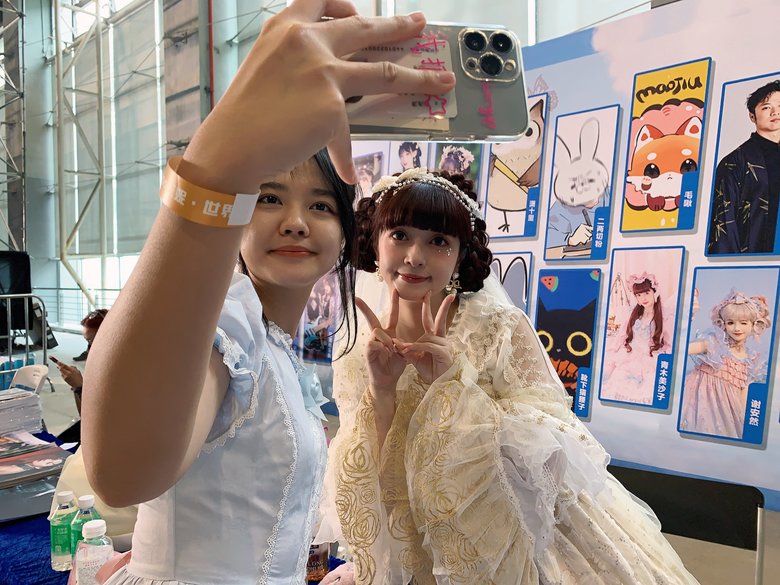 中国で開催されたイベントでの2ショット撮影会