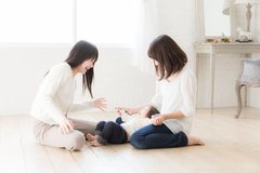 ママ友の育児に口出しは厳禁!?悲しいトラブル事件簿から学ぶ回避する心得