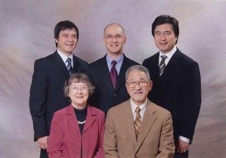 ジョン・カビラさんご家族