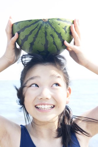 ライター：武田みゆき
女の子と双子の男の子、三人の育児に励むシングルマザー。旦那を見切って、保険のお仕事と、医療・美容コラムのライターのお仕事を兼業中。毎日、一進一退中!?　働くママ、がんばります！