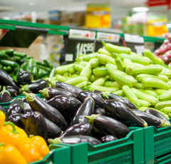 食品の返品は非常識でしょうか…腐った野菜の返品基準を巡る女性たちの迷い