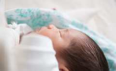 コロナ禍で孤立した新生児ママたち「未知のウイルスが怖くて引きこもるしか」