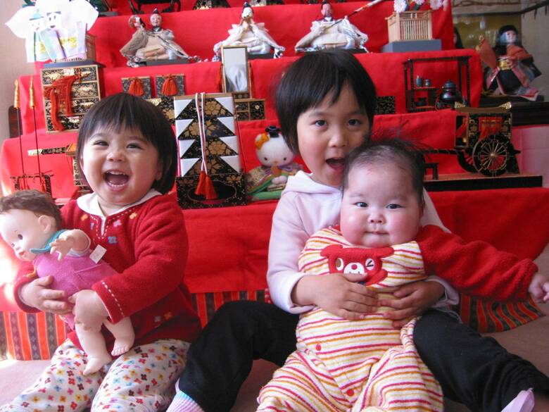 三姉妹でひな祭り
