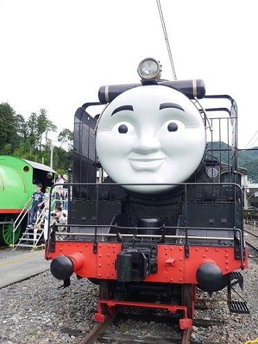 リアルに走るトーマスに乗る！ 静岡・大井川鐡道の旅｜CHANTO WEB