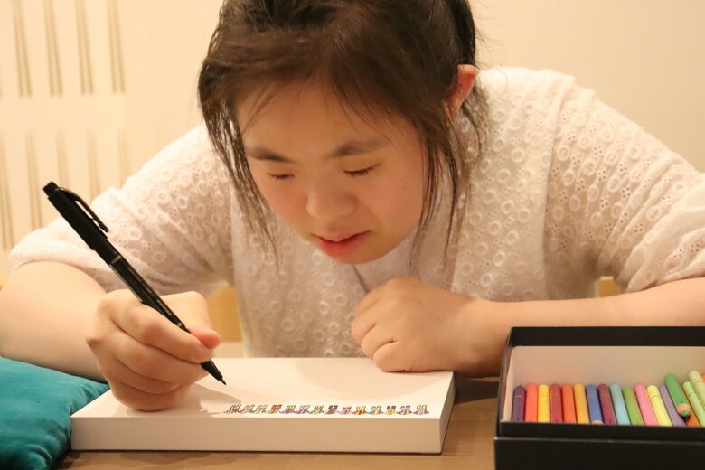 2025年に開催した個展での様子（Amour Briller MIKI(R)）