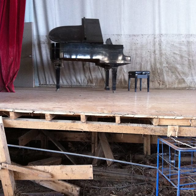 坂本さんが初めてこのピアノに触れた時の音は、後に坂本龍一さんの「ZURE」という楽曲で使われた（撮影：田中宏和）