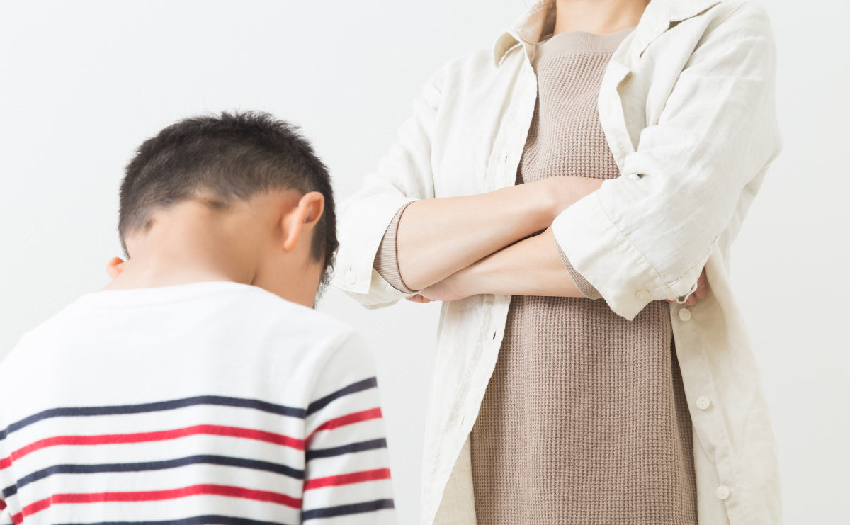 子どもを叱ってる最中にいい顔して 口を挟む夫にイラっ ママの嘆きに共感の声 Chanto Web