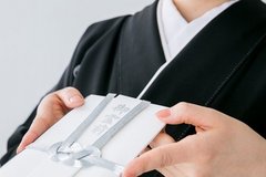 緊急事態！いまさら聞けない香典マナー