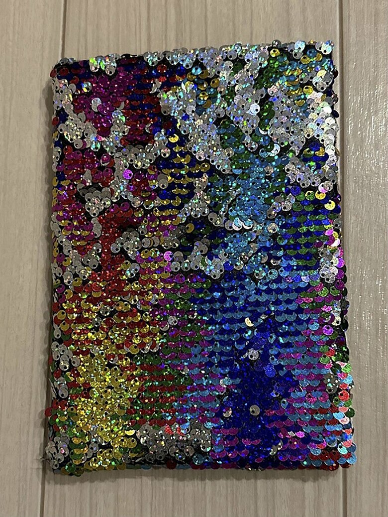 脚本をかき溜めている柚乃さん私物のノート