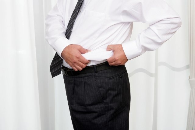 メタボ気味の夫のウエストの画像
