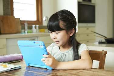 YouTuber葉一「算数はタブレット学習に向いていない理由」