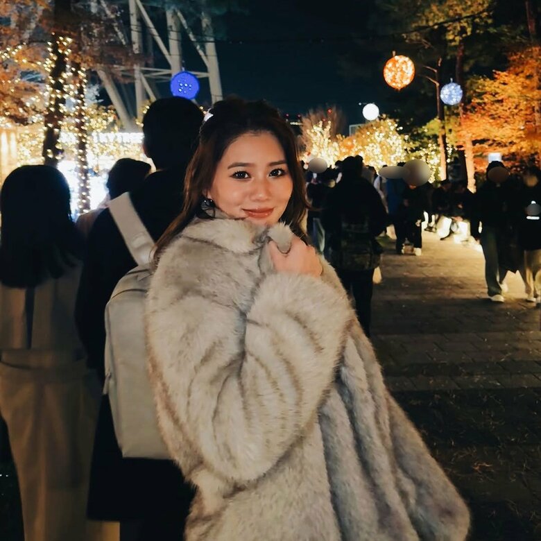 2024年、クリスマスを楽しむYunaさん