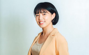 「人生ではじめてバナナ型のうんちが出たときは思わず写真を撮った」25年の便秘持ちが“腸活うんちお姉さん”になるまで