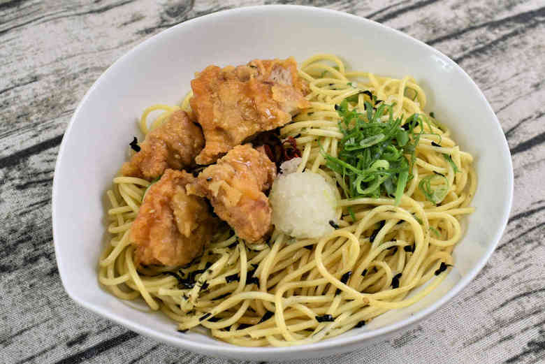 ファミマで人気のパスタ和パスタ さっぱりぽん酢のおろしタツタの実物画像