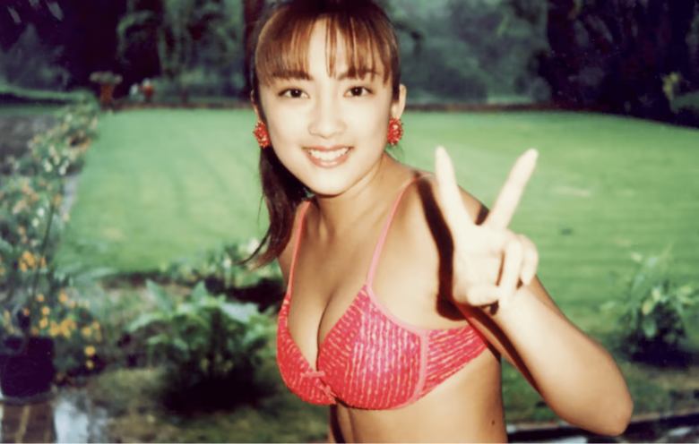 最もグラビア撮影が多かった16歳のころ