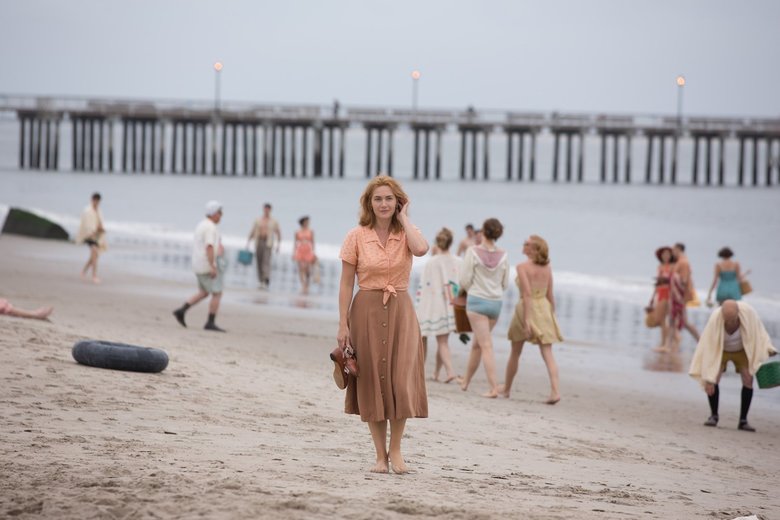 (C) 2017 GRAVIER PRODUCTIONS, INC.