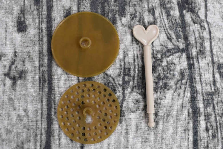 セリアのおすすめキッチン用品「クリームホイッパー」の実物画像5