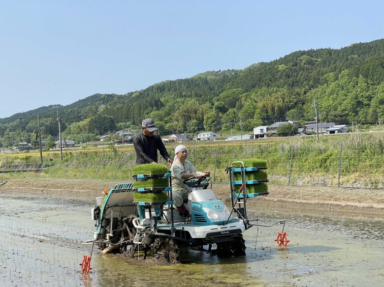 時間があれば農作業をするために現地に行く河本さん