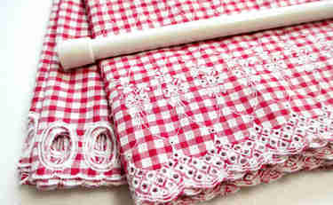 つっぱり棒は実は2種類ある!?ほとんど知られていない正しい使い方