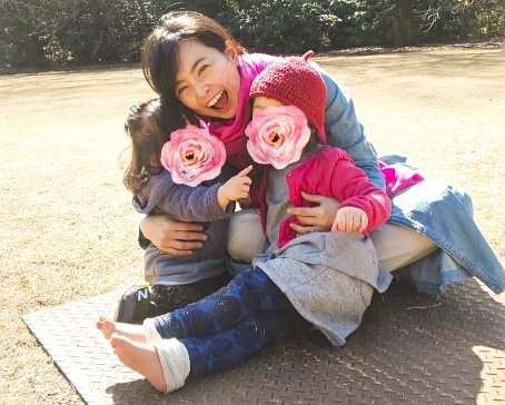 野村佑香さんがすでに芸能活動をしていた年齢になった長女、次女と