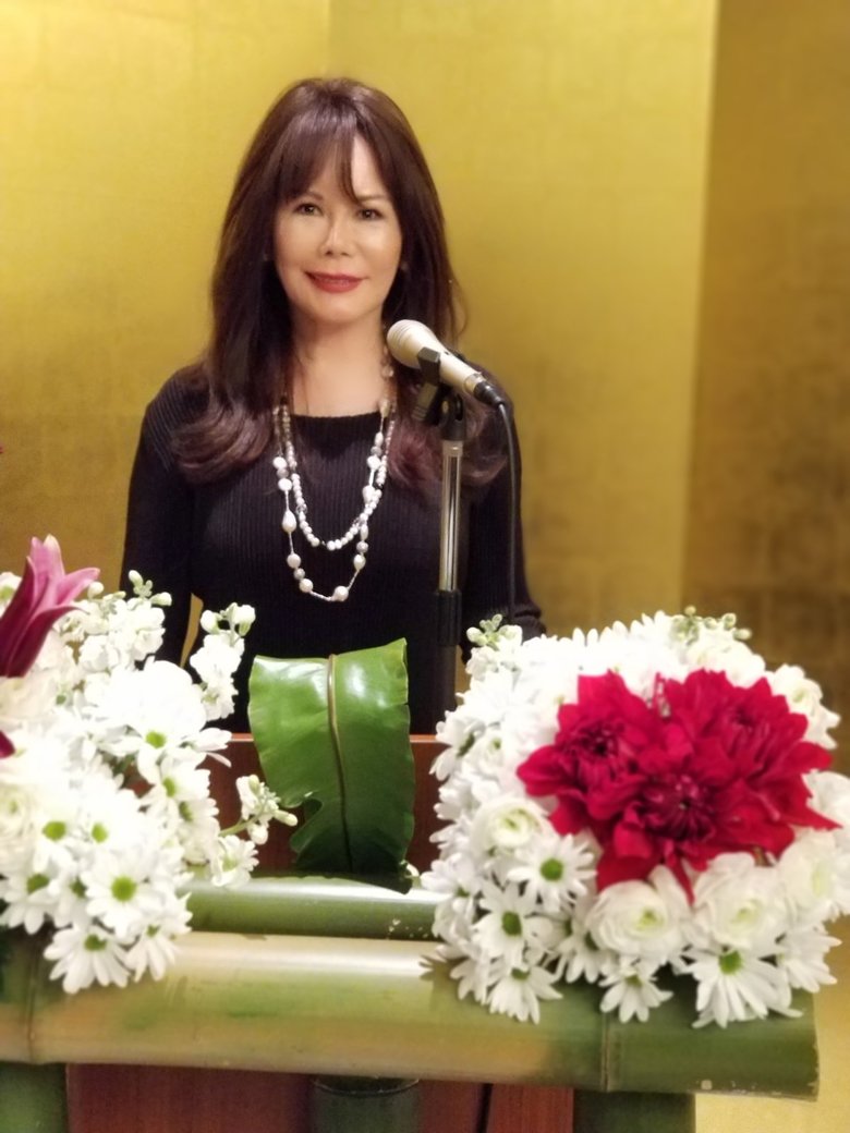 アルジェリア大使館のパーティーにて