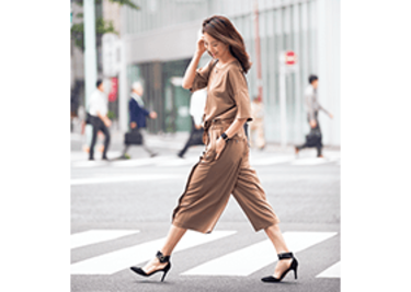 ワーママにオススメの服！朝、悩まない！「着るだけ」時短仕事ファッション