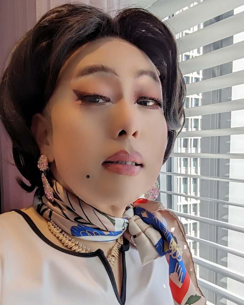 ショートヘアもお似合いのニクヨさん