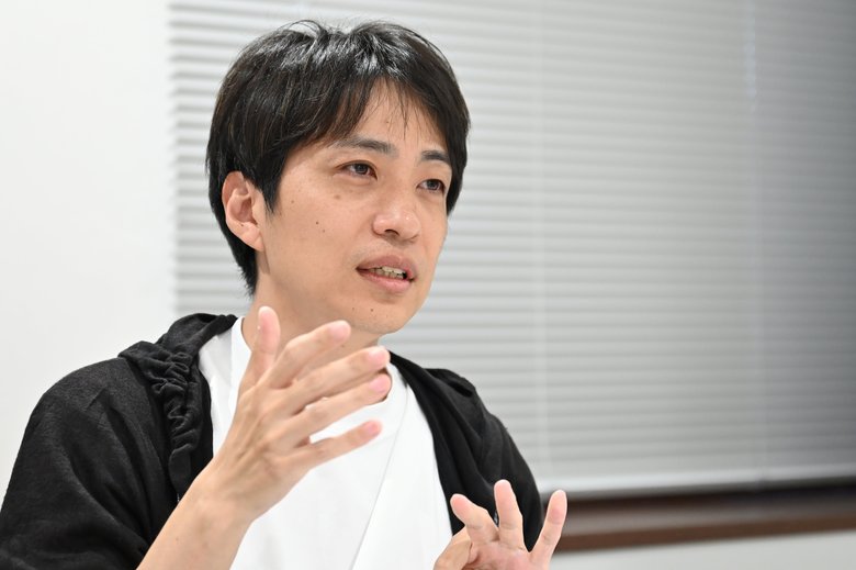 「子どもは親やきょうだいを選べない。それがスルーされることに違和感がある」と話す白井俊行さん