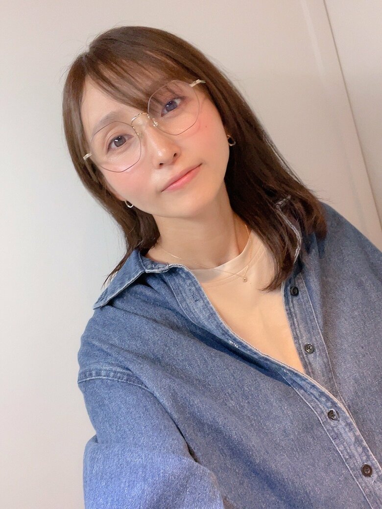 ブログには飾らない素顔の写真も掲載