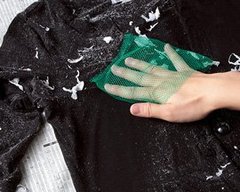 【裏技】ティッシュまみれの洗濯ものをサッときれいに