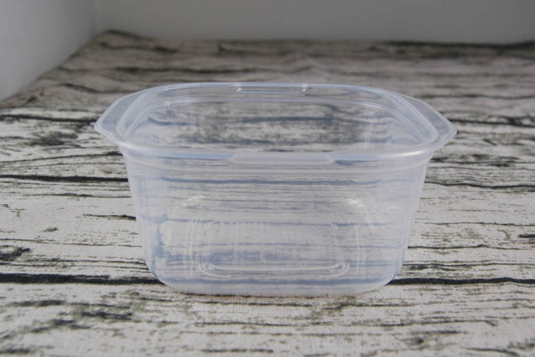 セリアのおすすめキッチン用品「楽ちんパック スクエア」の実物画像