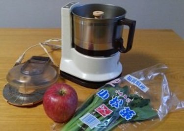 クッキングカッターでスムージー生活