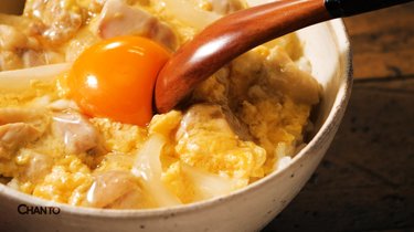 究極のトロうま親子丼レシピ！決め手は「出汁あん」