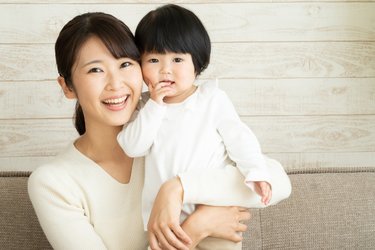 ママ友の子どもを褒めたら〝過剰な謙遜返し〟にモヤモヤが止まりません！