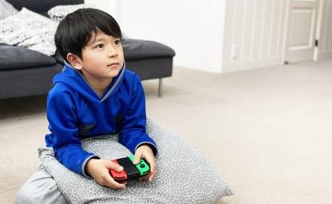 「ゲーム禁止」はなぜ失敗するのか。元依存症の精神科医が伝える、親子の信頼を壊さないルールと意外な「落とし穴」
