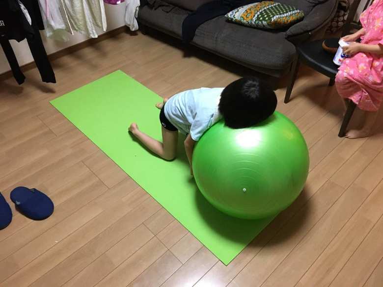 ボケツッコミじゃんけん「おやすみなさい」