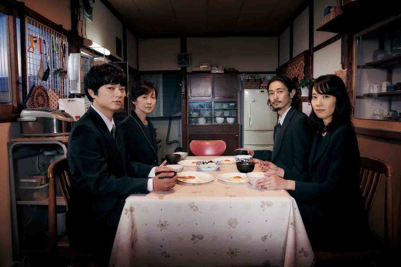 ©︎ 2019『最初の晩餐』製作委員会